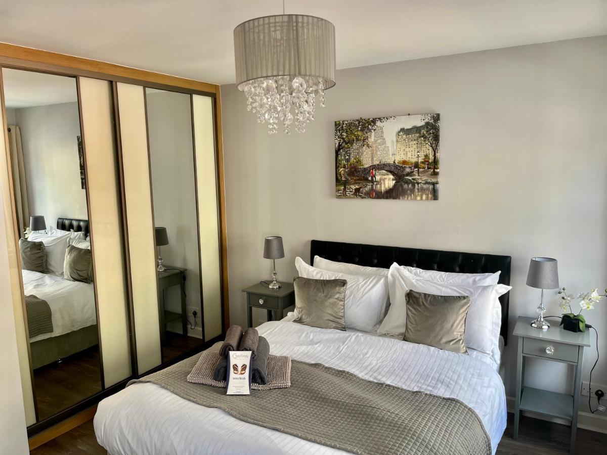 Trinity Apartments Four 1-Bedroom Apts Waterford City Centre Dış mekan fotoğraf