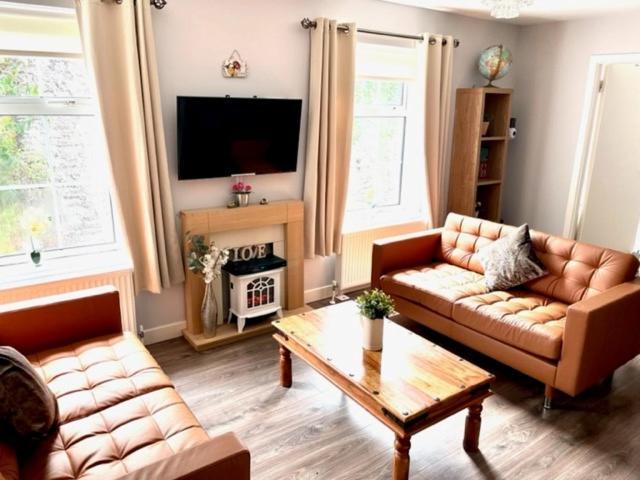 Trinity Apartments Four 1-Bedroom Apts Waterford City Centre Dış mekan fotoğraf